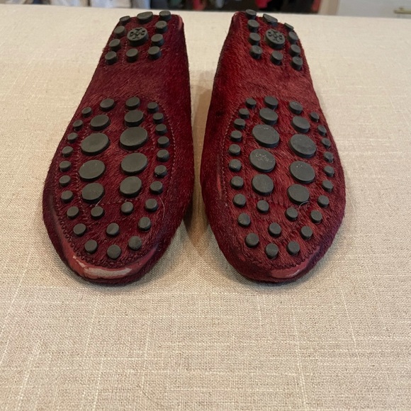 Tory Burch Plum Hair-calf Kendrick Driver sz 7 - Picture 5 of 6